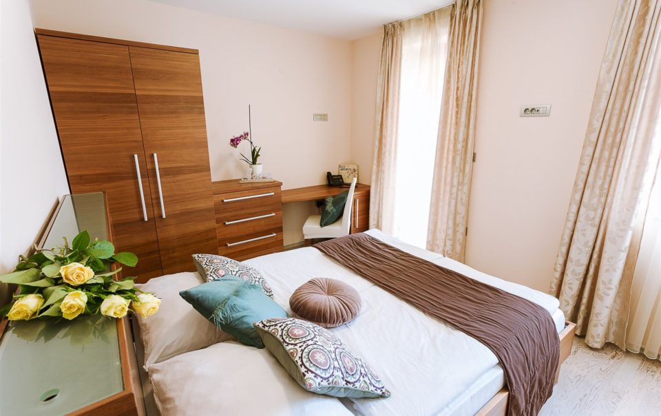 Villa Aina Rooms Apartment Accommodation